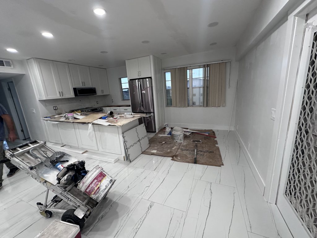 Kitchen-Before