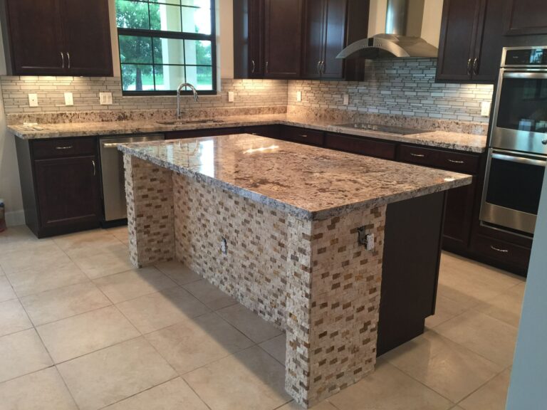 What a Professional Contractor Brings to Complex Kitchen Remodels in Austin